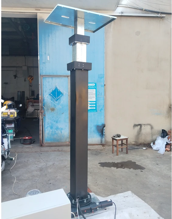 LED Screen Tower Heavy Duty Telescopic Mast Hydraulic Driven 1000kg Payload suppliers